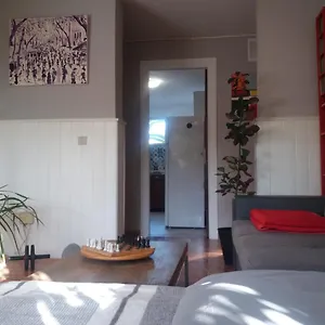  Privatunterkunft Near Aiport
